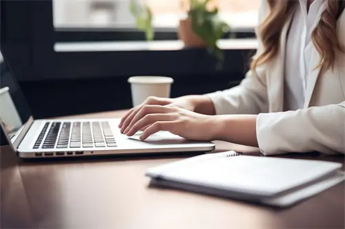 佩拉培养攻略搭配真理怎么样